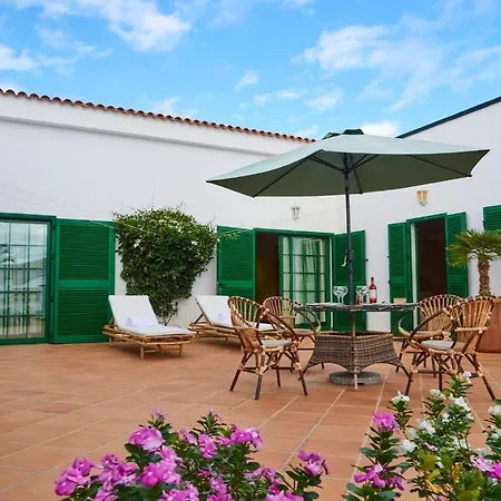 La Maison Dandres, By Comfortable Luxury Вилла Ла-Олива