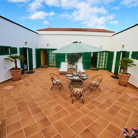 La Maison D'andrés, By Comfortable Luxury Villa La Oliva