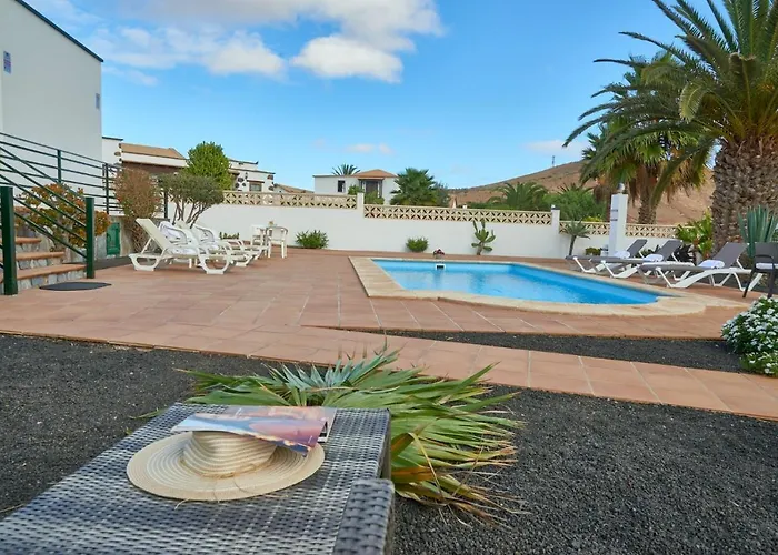 La Maison Dandres, By Comfortable Luxury Villa