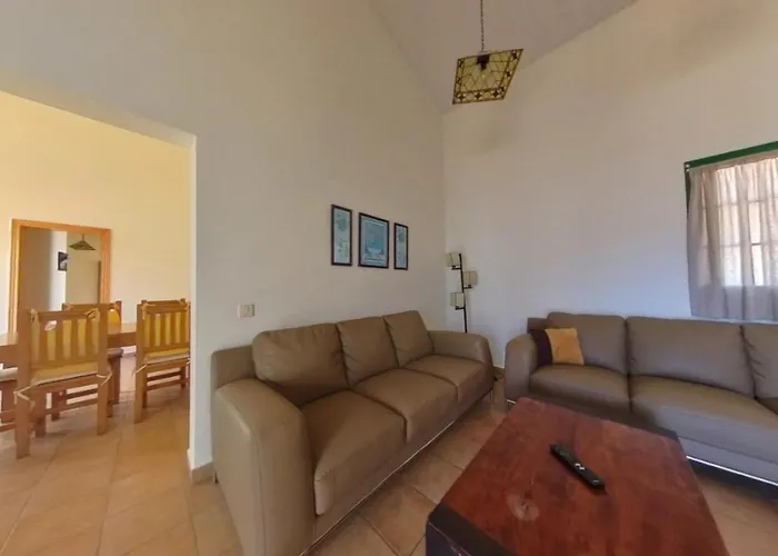 La Maison Dandres, By Comfortable Luxury Villa