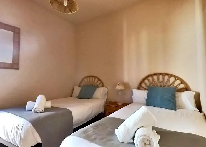 La Maison Dandres, By Comfortable Luxury Villa *