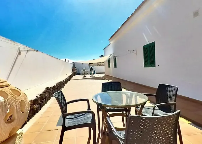 La Maison Dandres, By Comfortable Luxury فيلة